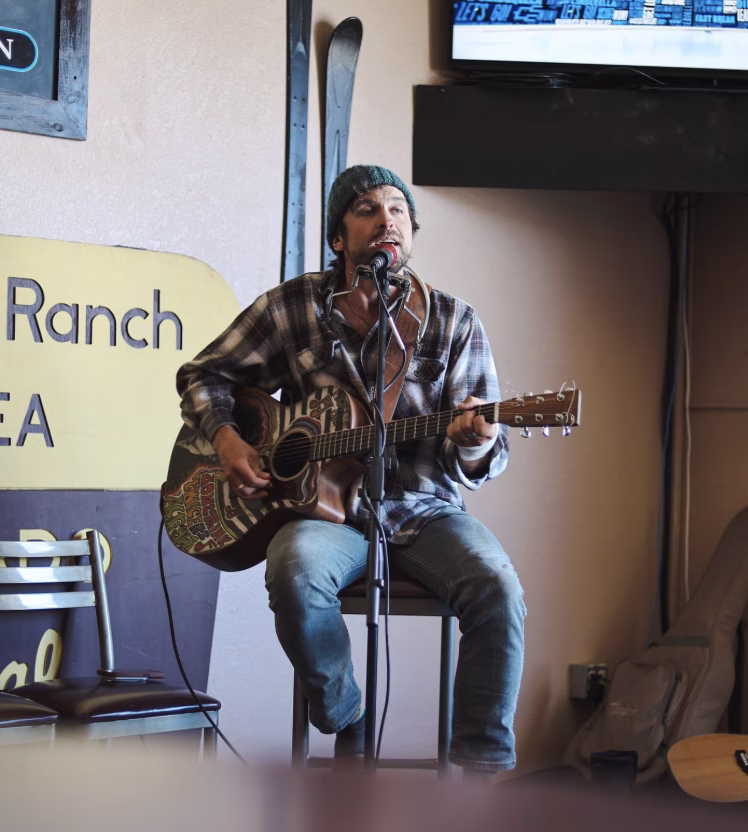 Live Music – Jeff Connor